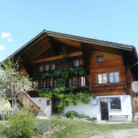 Sleeps 4 Wifi *