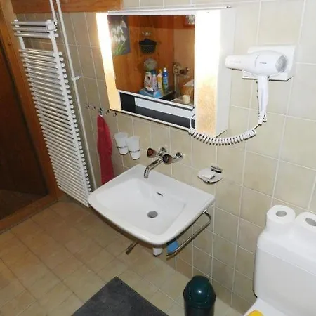 Apartman Sleeps 4 Wifi *